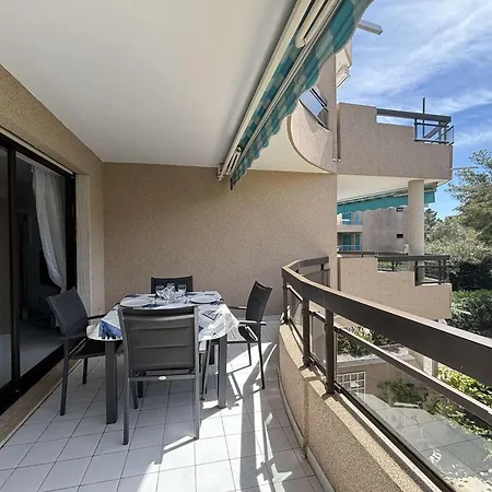 Climatise, Terrasse - 4 Pers. - Fr-1-226b-263