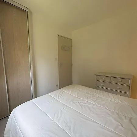 Climatisé, Terrasse - 4 Pers. - Fr-1-226b-263